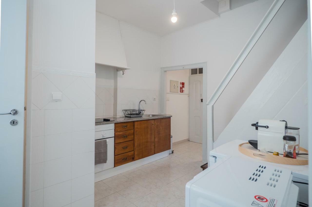 Maria'S 5Th Avenue Apartment เซตุบาล ภายนอก รูปภาพ