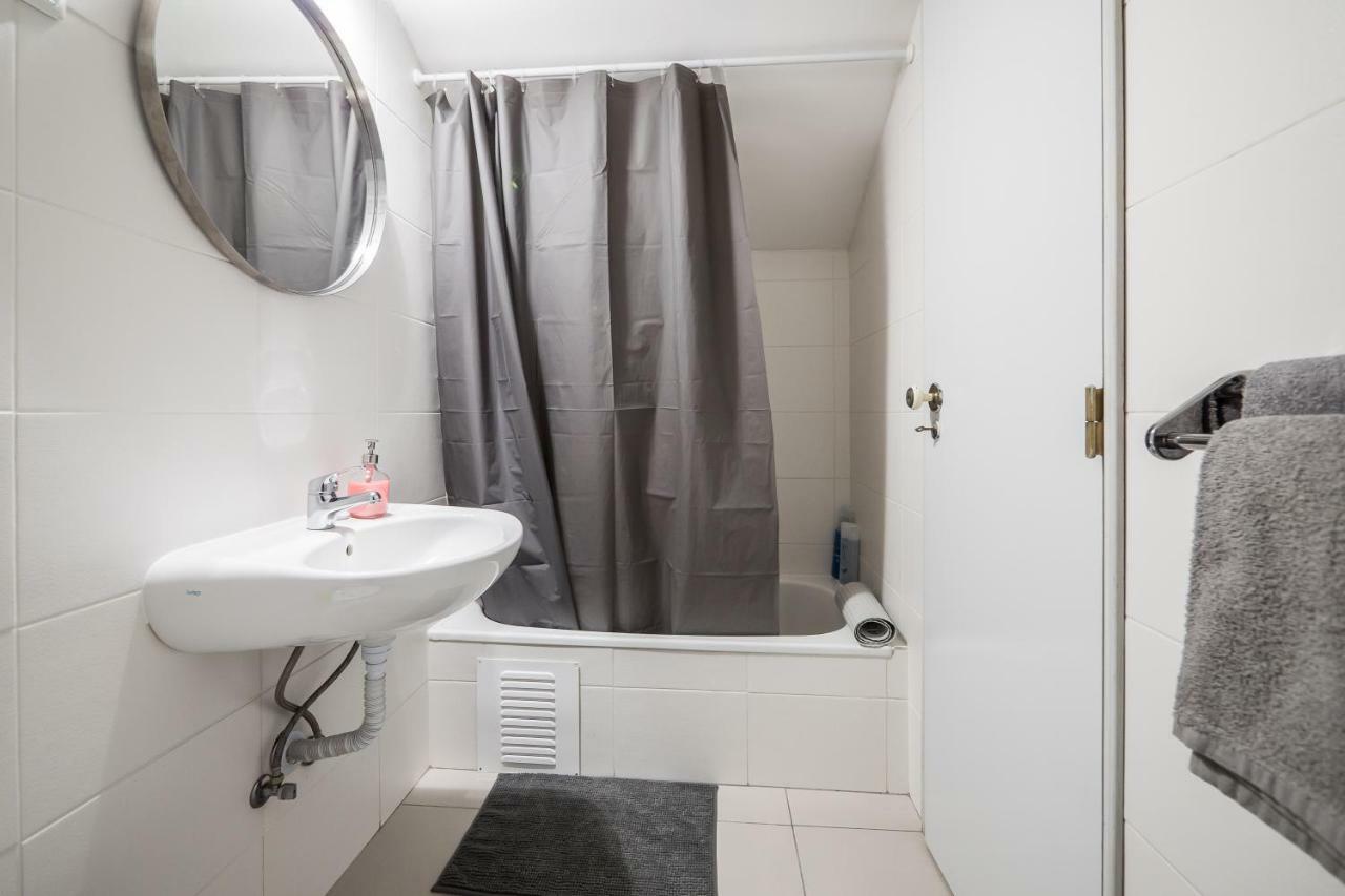 Maria'S 5Th Avenue Apartment เซตุบาล ภายนอก รูปภาพ