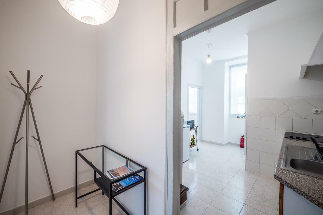 Maria'S 5Th Avenue Apartment เซตุบาล ภายนอก รูปภาพ